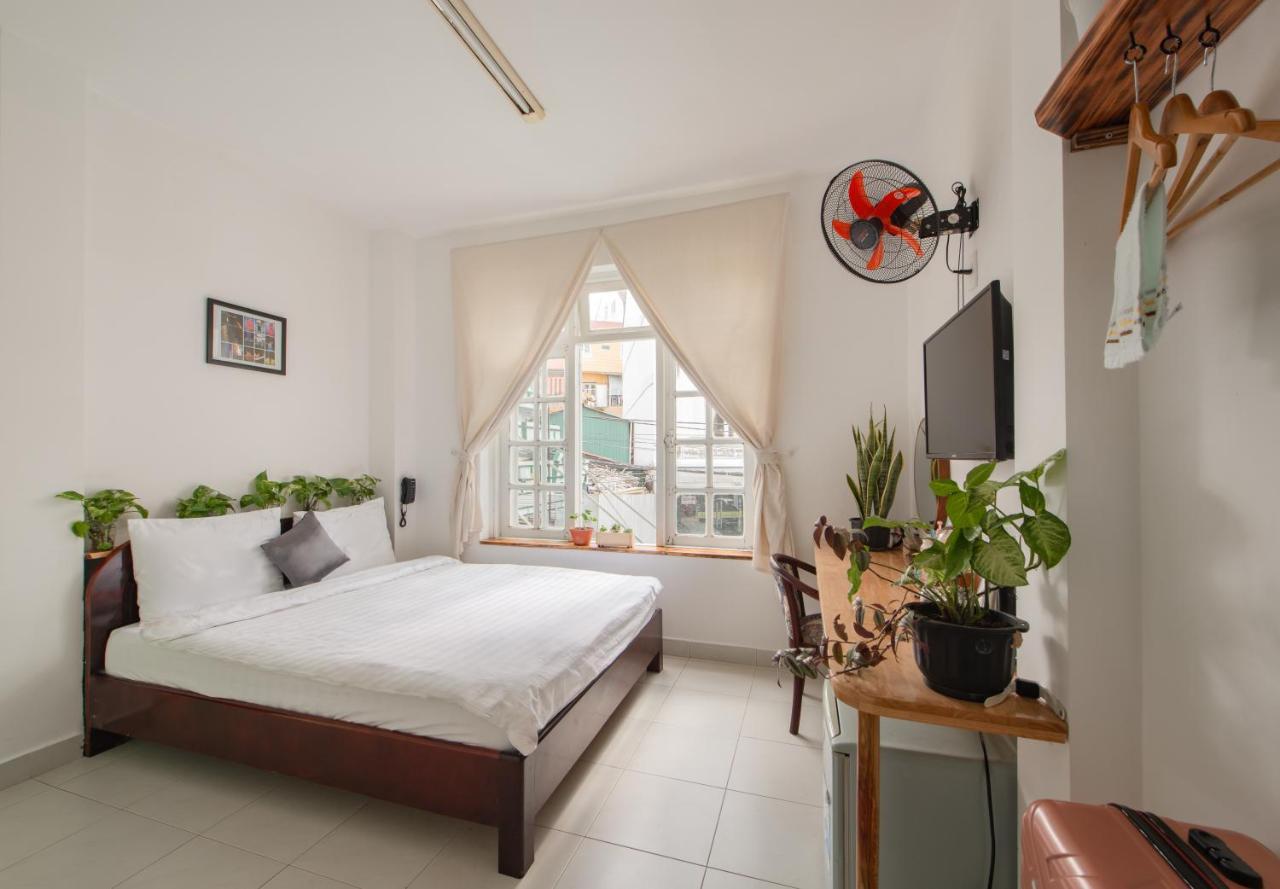 Pines Hotel Dalat Bagian luar foto