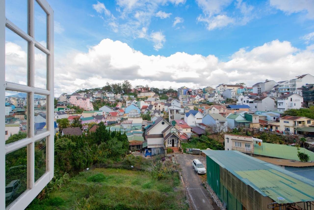 Pines Hotel Dalat Bagian luar foto