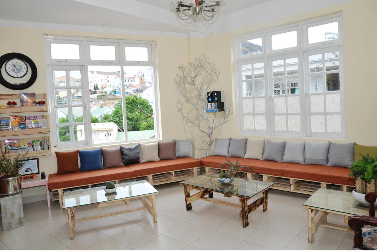 Pines Hotel Dalat Bagian luar foto